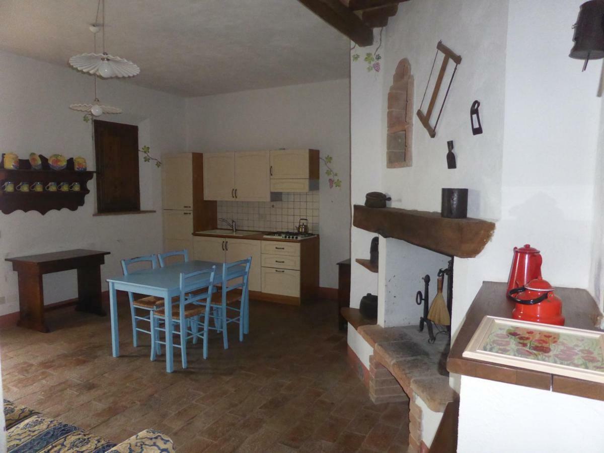Agriturismo Le Tre Pietre - Podere Nel Chianti Quercegrossa Dış mekan fotoğraf