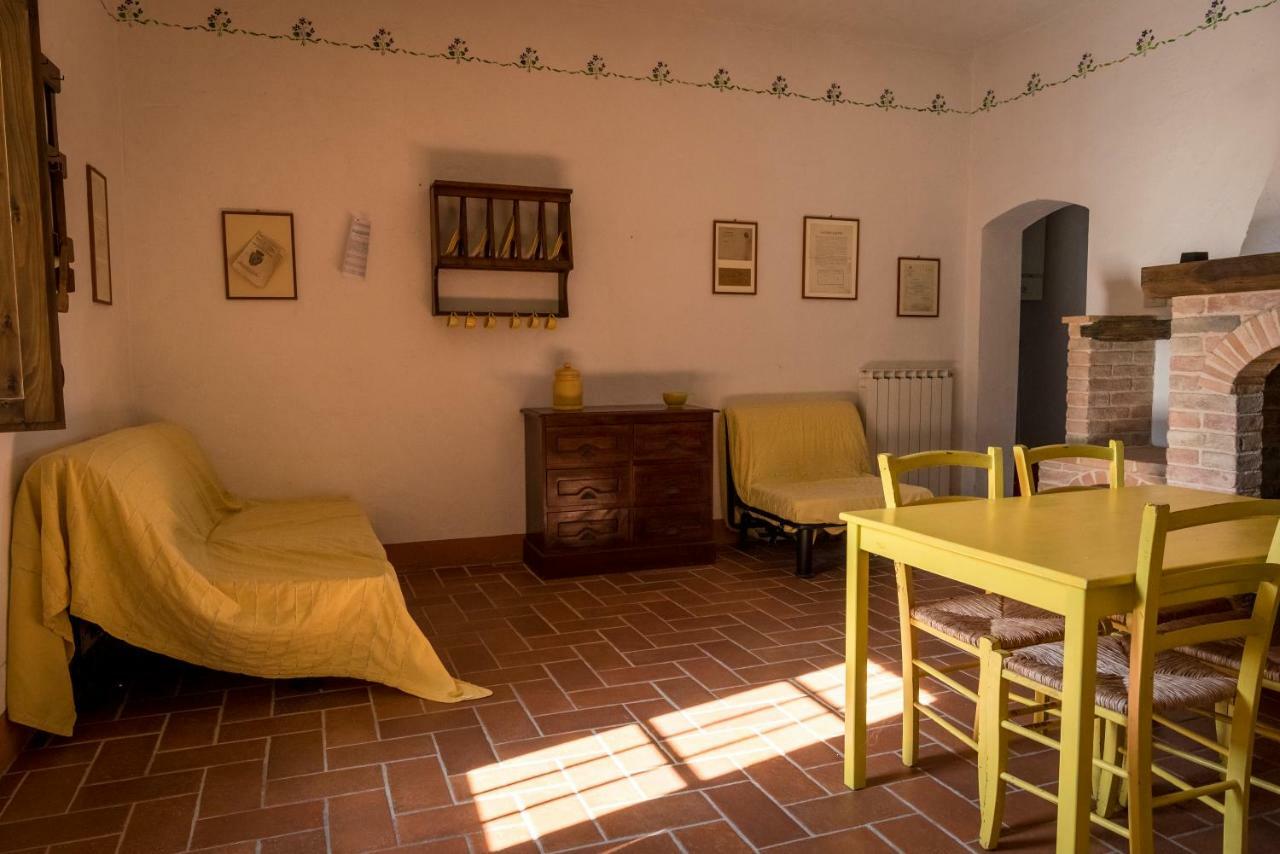 Agriturismo Le Tre Pietre - Podere Nel Chianti Quercegrossa Dış mekan fotoğraf